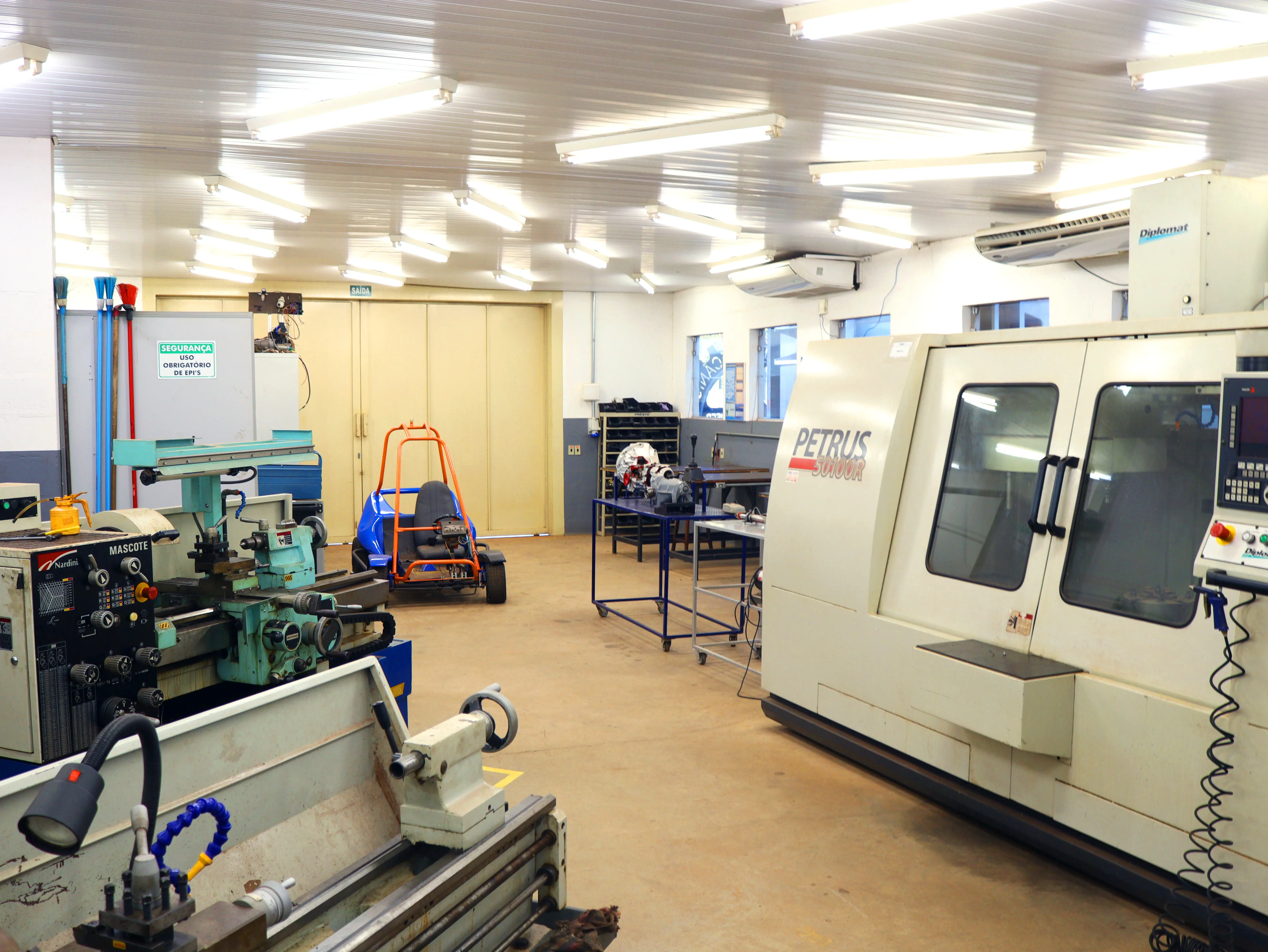 Imagem da estrutura do UNIFEB, slide 13