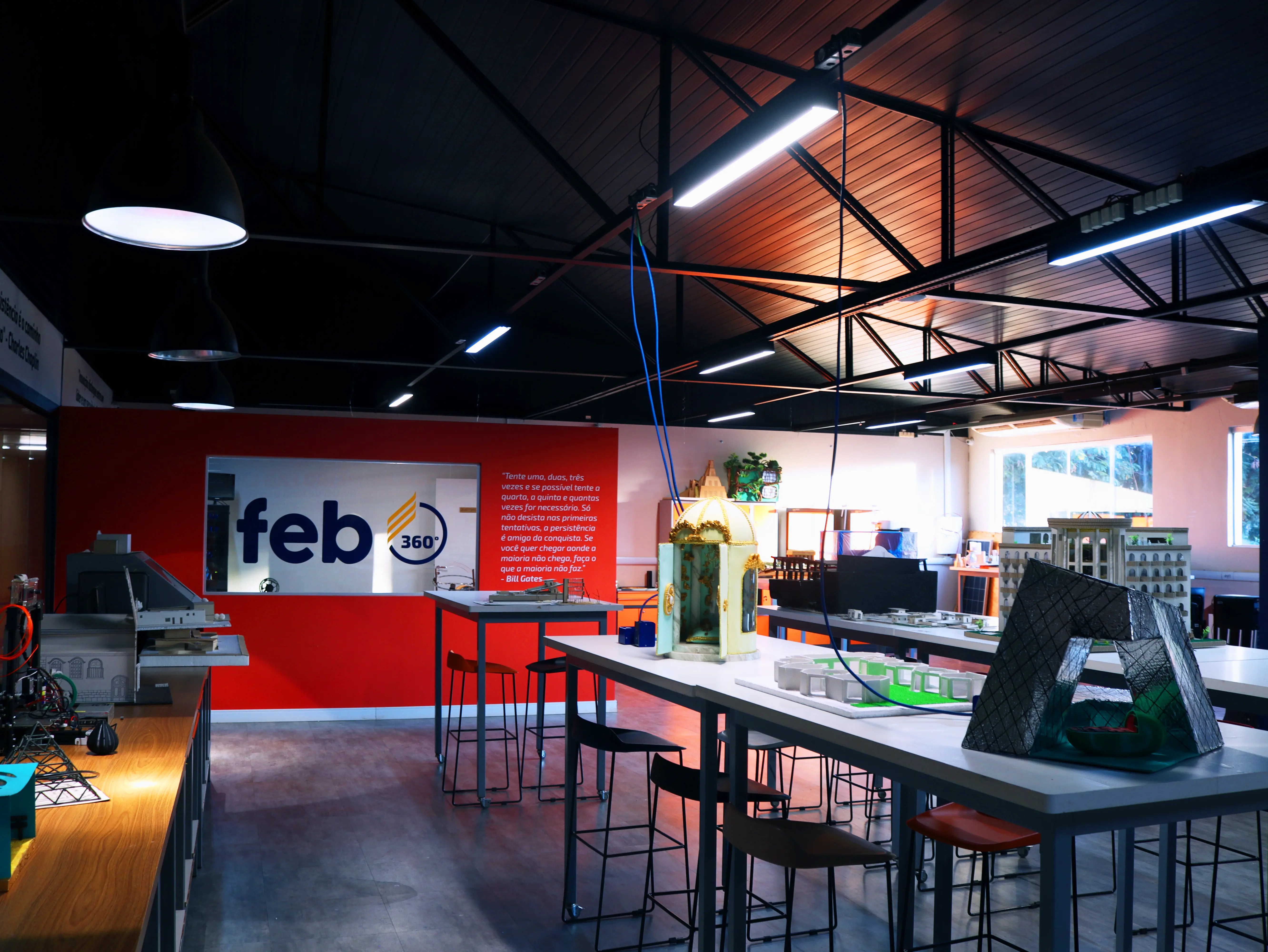 Imagem da estrutura do UNIFEB, slide 14