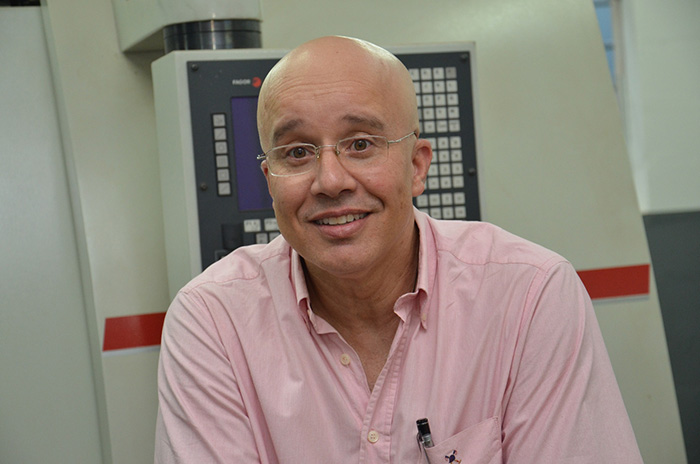 Prof. Dr. Antônio Carlos Marangoni